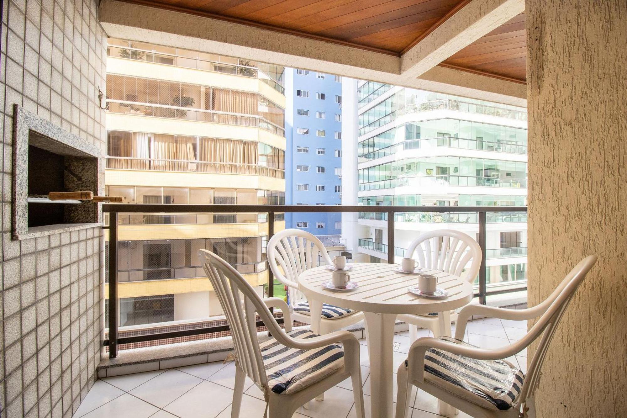 Apartamento Bor41 - Quadra Mar, 4 Dorm, 2 Garagens, Churrasq. Balneario Camboriu