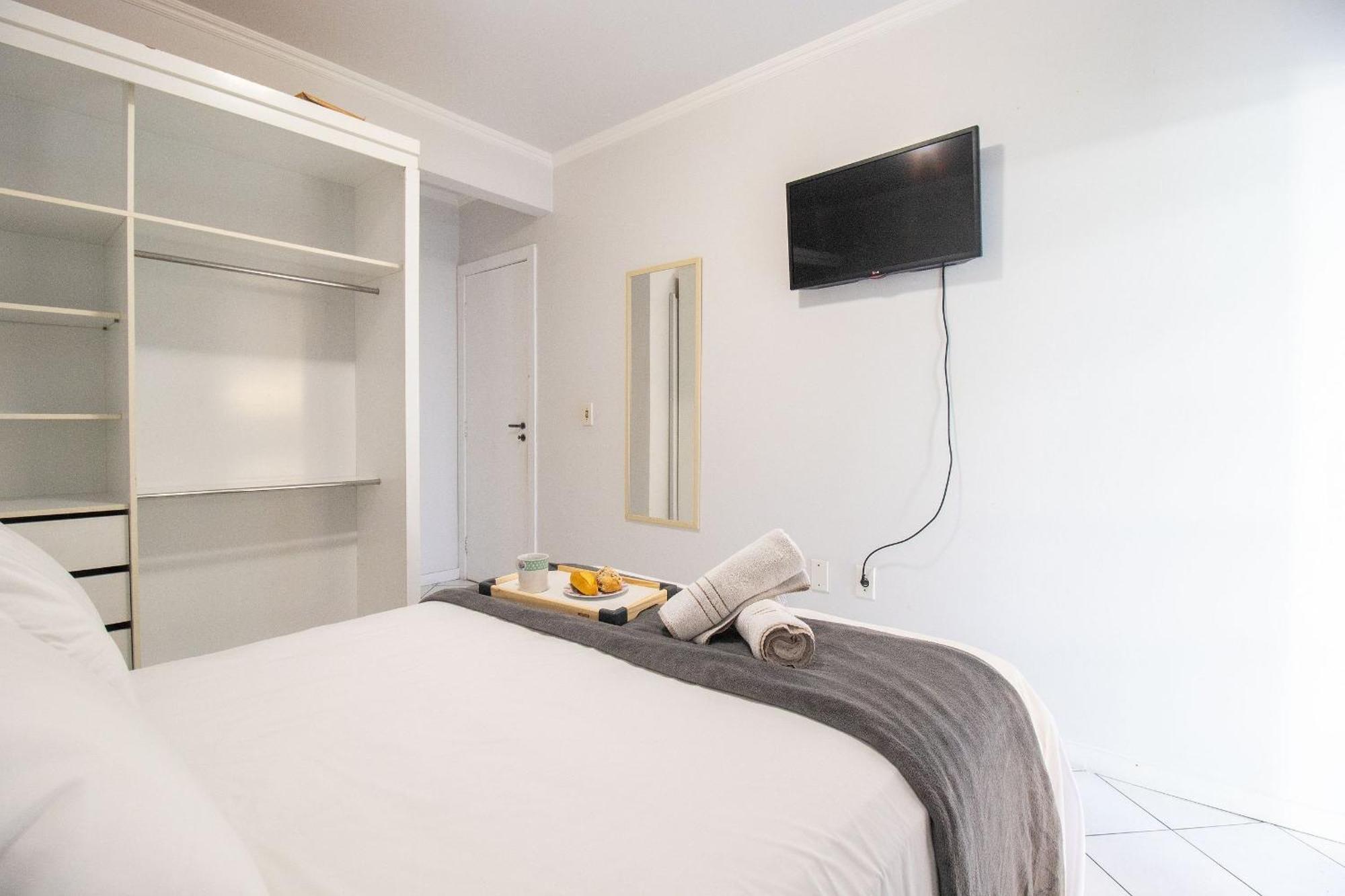 Bor41 - Quadra Mar, 4 Dorm, 2 Garagens, Churrasq. Apartamento *