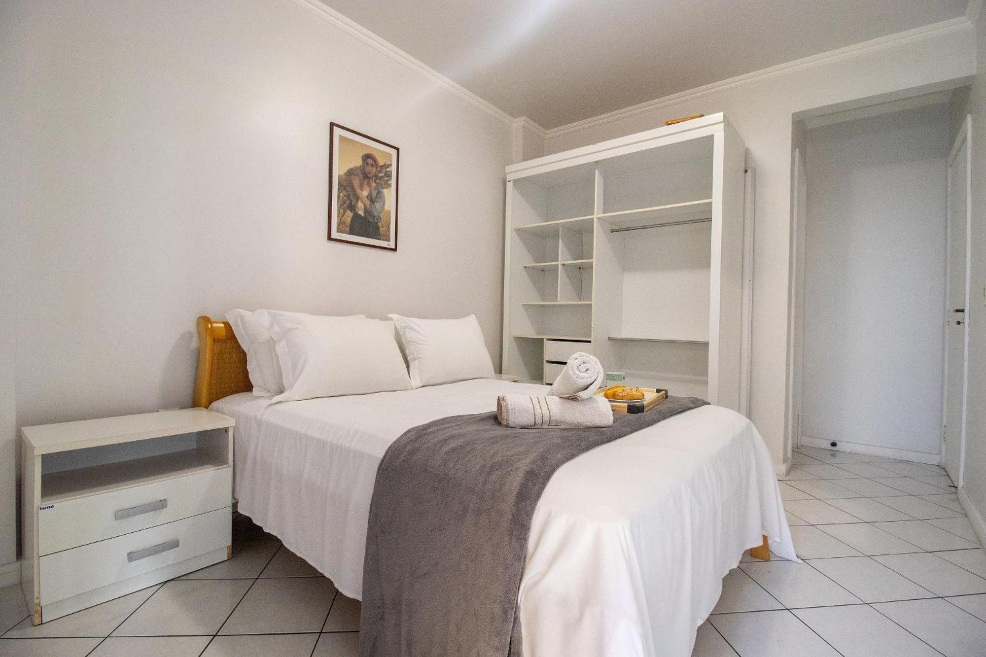 Apartamento Bor41 - Quadra Mar, 4 Dorm, 2 Garagens, Churrasq.